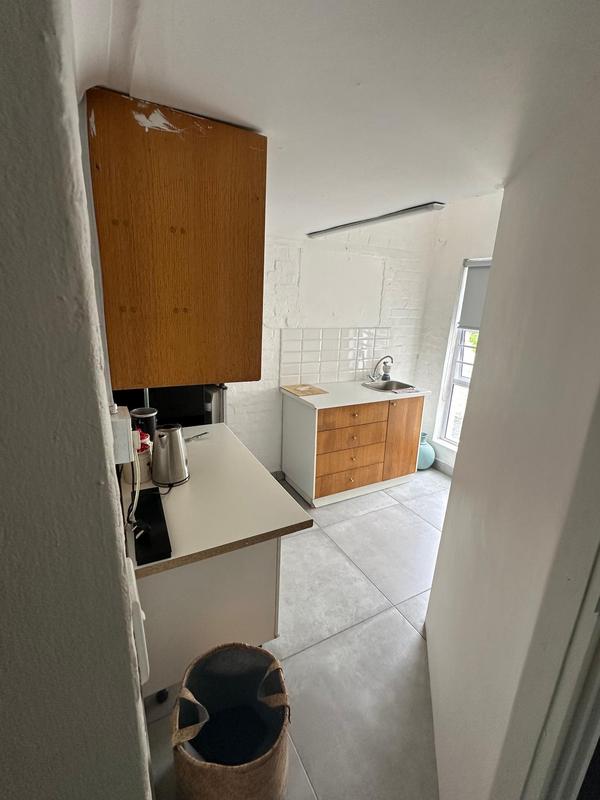 4 Bedroom Property for Sale in Santos Bay Western Cape